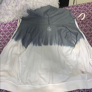 Don’t wear anymore also too tight on arms